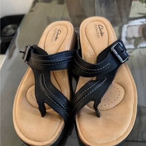 Clarks Black and Tan Slip-On Sandals